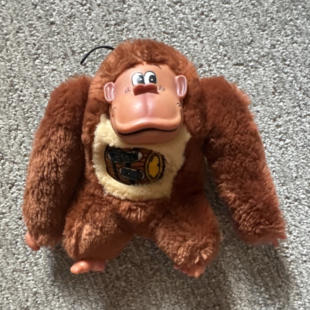 Donkey Kong Plush Doll 1982 TM‎ Nintendo of America Inc, Etone, 7"
